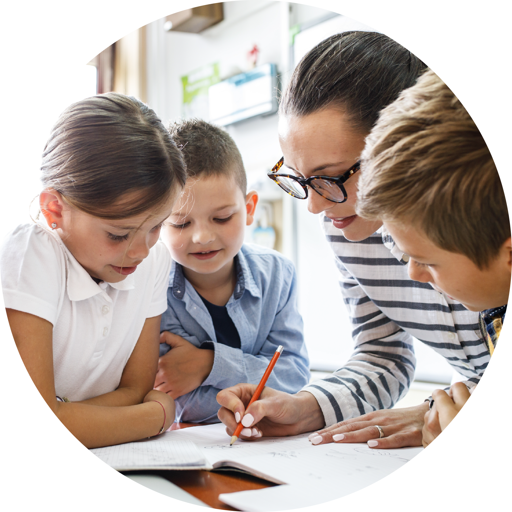 SCHOOLS & LEARNING